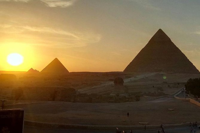 1-day trip to Cairo by plane from Hurghada - Optional papyrus and essential oil stops: when extra crafts fit