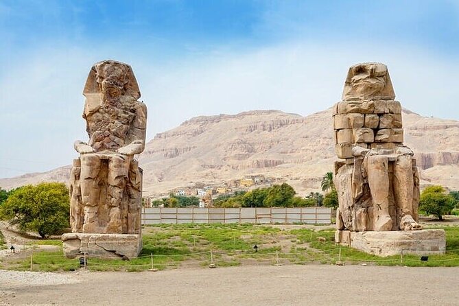 2-Day Top Attractions and Adventures Package in Luxor with Accommodation - Day 2 sunrise hot air balloon: getting the wow before the temples