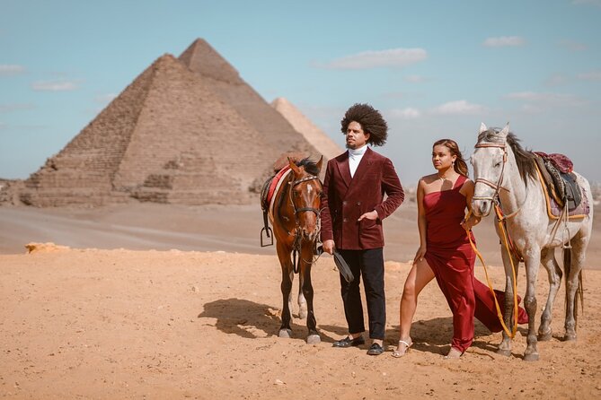2 hrs Unique Photo session (PhotoShoot) at the Pyramids of Giza - Stop 2: Great Sphinx of Giza Portrait Time