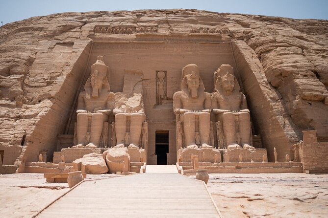 3-Day Nile Cruise with Hot Air Balloon from Cairo by Flights - Kom Ombo’s unusual layout, and how the cruise keeps it doable