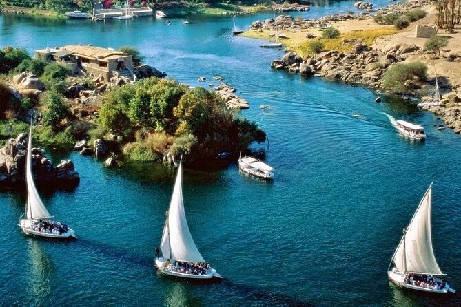 4-Day 3-Night Nile Cruise from Aswan to Luxor&Abu Simbel+Balloon - Egyptologist guides: the difference between seeing temples and understanding them