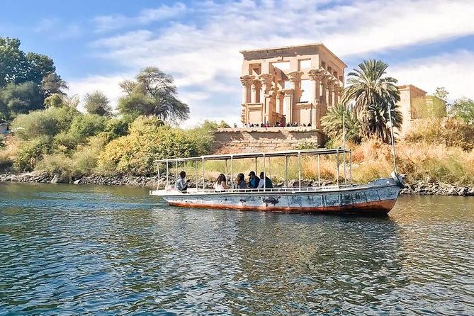 4 nights Luxor to Aswan Nile Cruise with Abu Simbel & Air Balloon - Cabins and day-to-day comfort: what to expect on board