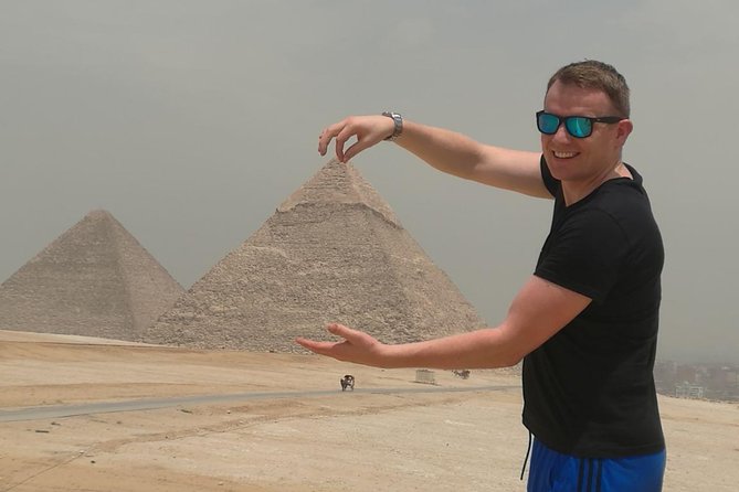 8-Hour Private Tour to the Pyramids of Giza and Saqqara from Cairo - Who this tour suits best, and who should think twice