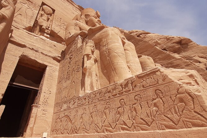 Abu Simbel Private Full-Day Tour from Aswan - What it feels like arriving ahead of the worst crowds