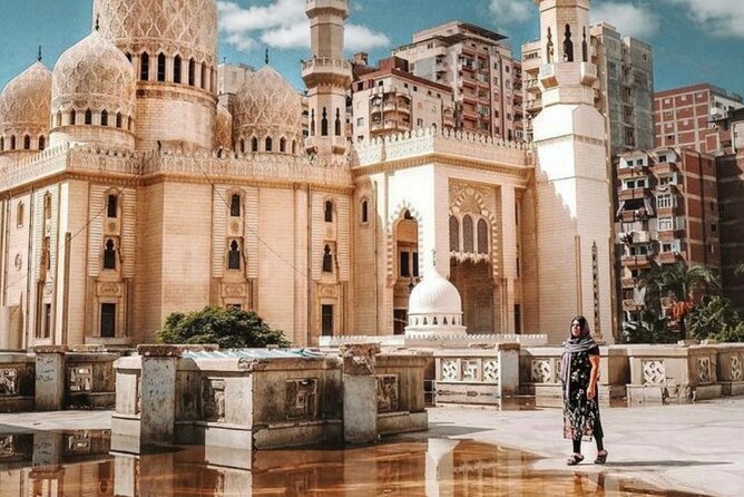 Alexandria day tour.The catacomb, pompy's pillar,the citedal - Pompey’s Pillar and the Roman Amphitheater: Quick Stops With Payoff