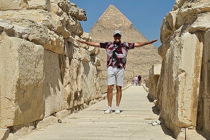 All-in-One Giza Pyramids from inside, Sphinx & Camel ride & Lunch - Getting From Your Hotel to Giza Without Losing the Day