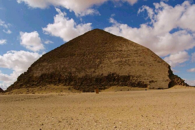 All Inclusive: Day Tour to Giza Pyramids, Saqqara and Dahshur - Saqqara’s step pyramid complex, and why Djoser matters