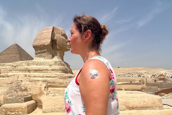 ALL INCLUSIVE PRIVATE DAY Giza Pyramids ,CAMEL ride, LUNCH - Other Pyramids and Sphinx Time, Done in a Logical Order