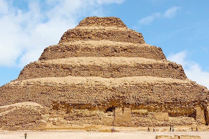 Allinclusive Private tour Giza Pyramids Sphinx Sakkara& Memphis - Camel ride or horse carriage, snacks, and lunch that keep you going