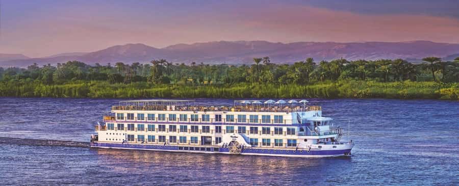 Aswan: 3-Day Nile River Cruise to Luxor with Guided Tours - Day 1: Aswan pickup, Philae Temple, High Dam, and Kom Ombo at sunset