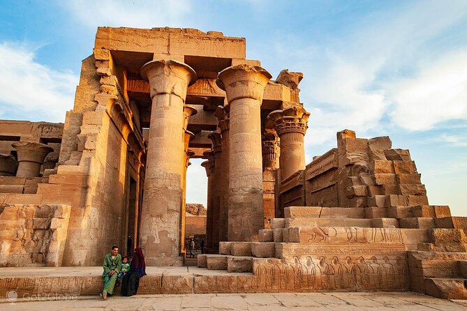 Aswan: Edfu and Kom Ombo Day Tour with Luxor Transfer - Edfu Temple of Horus, the Ptolemaic power plant you can actually read