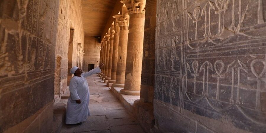 Aswan: Philae Temple Guided Half-Day Group Tour - Photo Time and How Guides Help You Get the Shots
