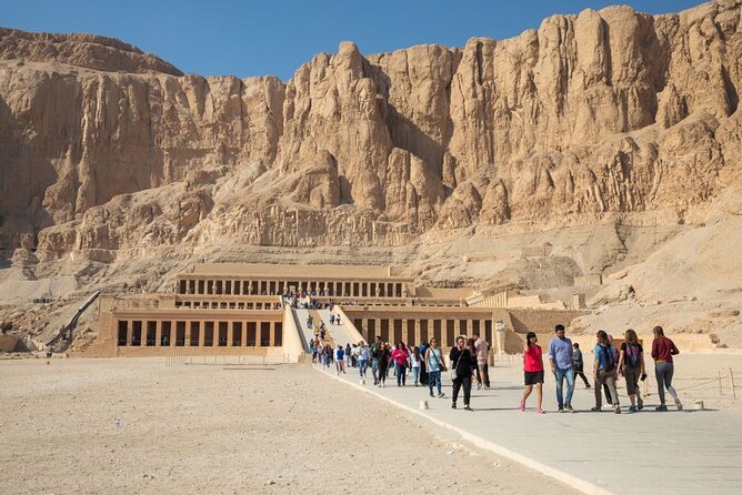 Balloon, East Bank, West Bank, and Valley of the Queens in Luxor - Valley of the Queens and the Nefertari focus