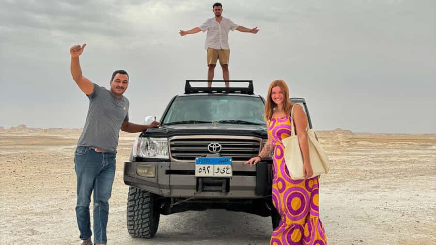 Cairo: 2-Day Bahariya & White Desert Private Camp Adventure - New White Desert Overnight Camp: Barbecue Dinner and Stargazing