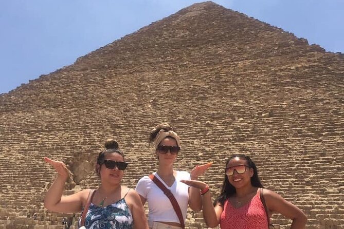 Cairo 8 Hour Private Tour Giza Pyramids, Egyptian Museum & Bazaar - Giza Pyramids in one smooth sequence