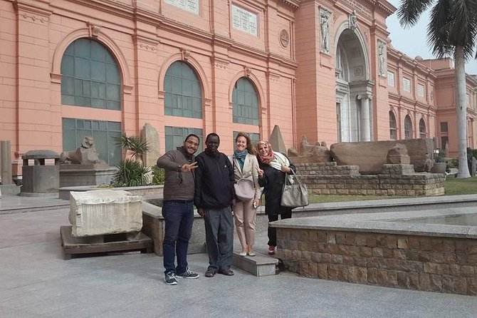 Cairo 8 Hour Private Tour Giza Pyramids, Egyptian Museum & Bazaar - Great Sphinx: quick, iconic, and photo-friendly