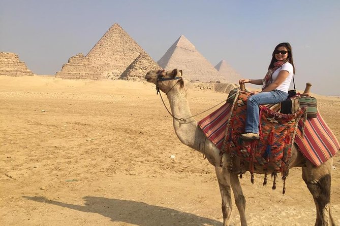 Cairo 8 Hour Private Tour Giza Pyramids, Egyptian Museum & Bazaar - The drive and timing gap: why the middle of the day can feel different