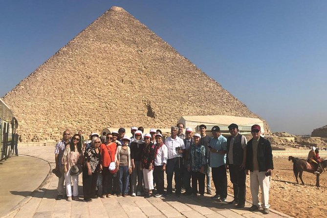 Cairo 8 Hour Private Tour of Pyramids, Egyptian Museum and Bazaar - Key highlights