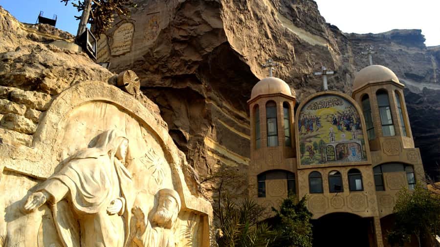 Cairo: Coptic Cairo, Cave Church & Felucca Private Day Tour - Why Coptic Cairo feels different from the usual sightseeing day
