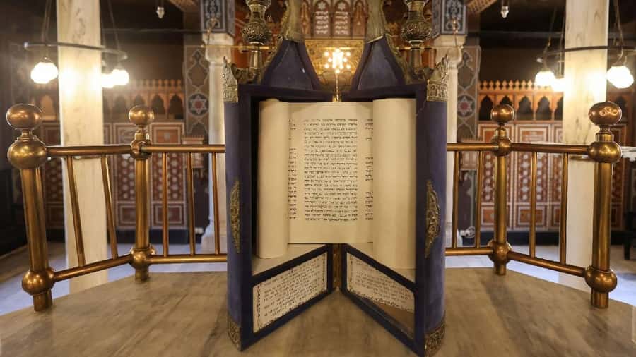 Cairo: Coptic Cairo & Cave Church of St. Simon Private Tour. - Moqattam Mountain cave churches and what makes St Simon special