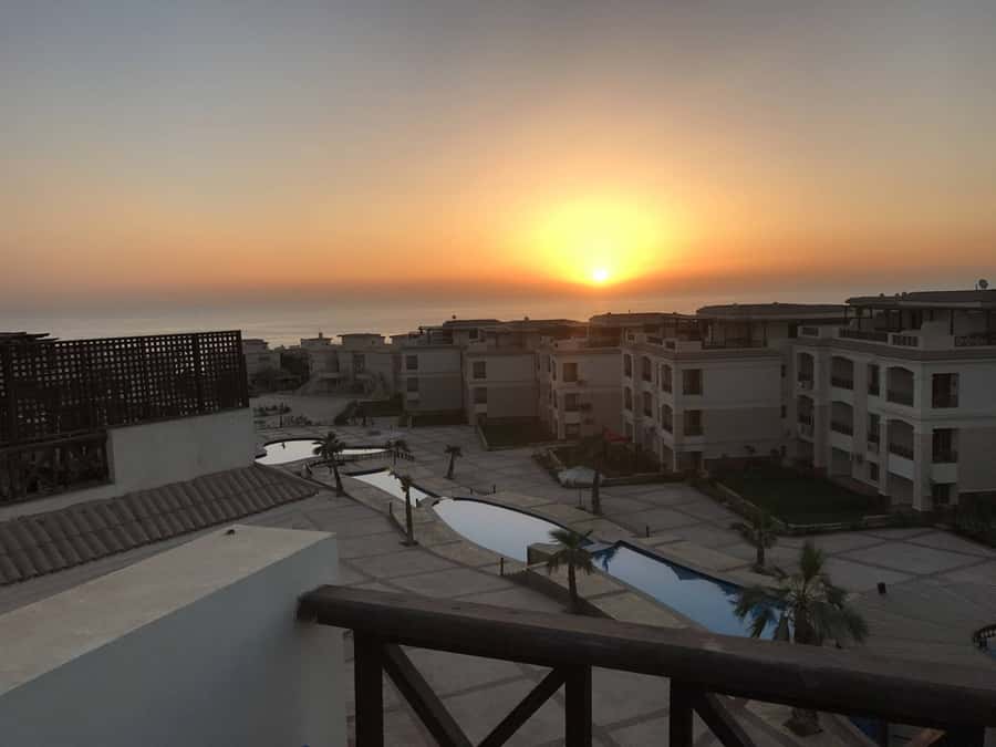 Cairo: Day Tour to the Red Sea with Lunch - The drive to Ain Sokhna: scenery, desert miles, and a little patience