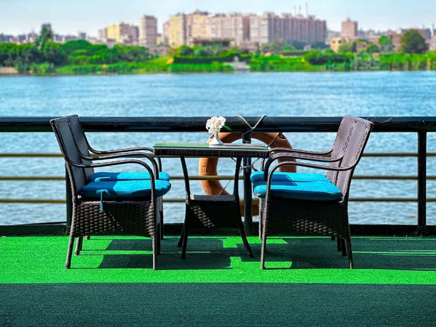 Cairo: Dinner Cruise on the Nile River with Entertainment - Private group feel: good for couples, friends, and families
