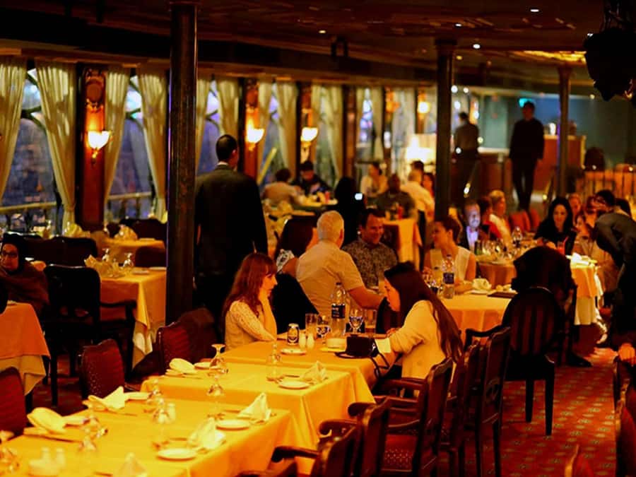 Cairo dinner Cruise with Belly dancer show - Who should book this cruise, and who might want to rethink it