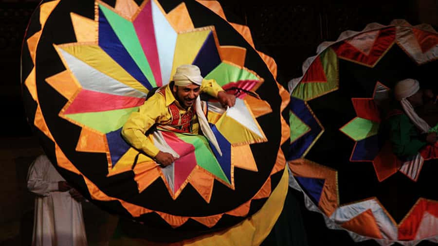 Cairo: Egyptian Heritage Tanoura Dancing Troupe Show - Wekalet El Ghouri’s Architecture Turns Your Waiting Time Into Part of the Night