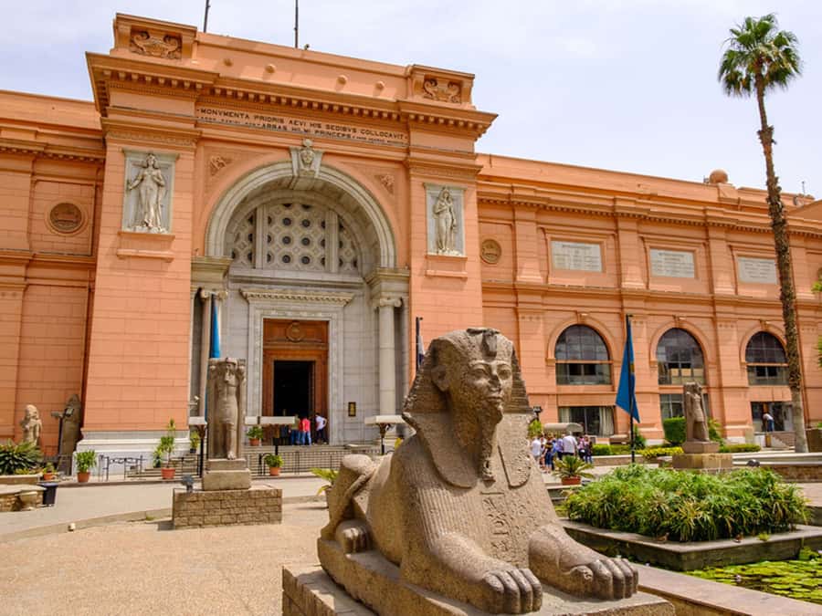 Cairo: Egyptian Museum, Citadel, and Old Cairo Guided Tour - The Citadel of Saladin and Muhammad Ali Mosque: power, then beauty