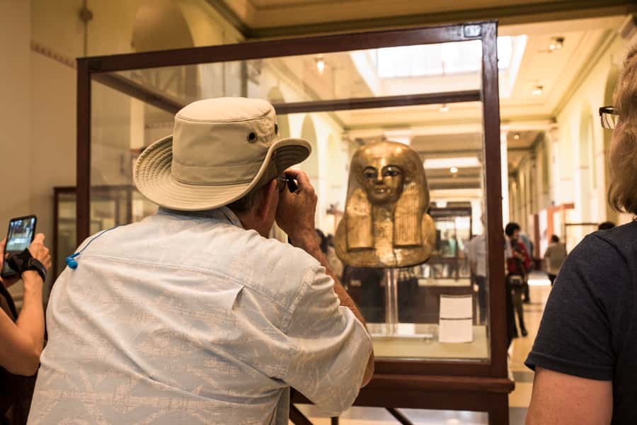 Cairo: Egyptian Museum, Pyramids & Bazaar Tour - Key highlights worth planning around