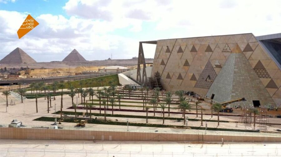 Cairo: Entry Ticket and Guided Tour of Grand Egyptian Museum - Pickup, meeting up, and how the group stays under control