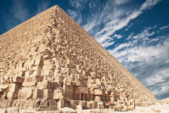 Cairo Full-Day Tours to Giza Pyramids ,Egyptian Museum & Bazaar - Great Pyramid of Khufu and Khafre: outside views are covered, inside is the add-on