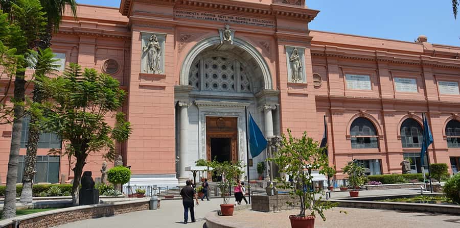 Cairo/Giza: Guided Pyramids, Sphinx and Egyptian Museum Tour - Lunch, VIP Upgrades, and How Much More Cairo You Want