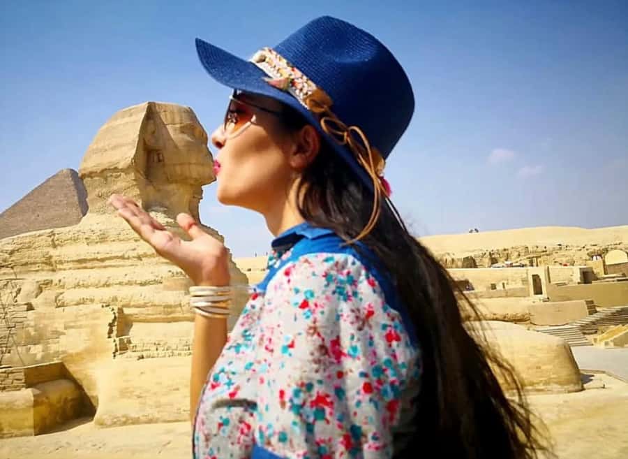 Cairo: Giza Pyramids, Memphis, and Sakkara Day Trip - Memphis: Ramses II statue and the alabaster Sphinx in one stop