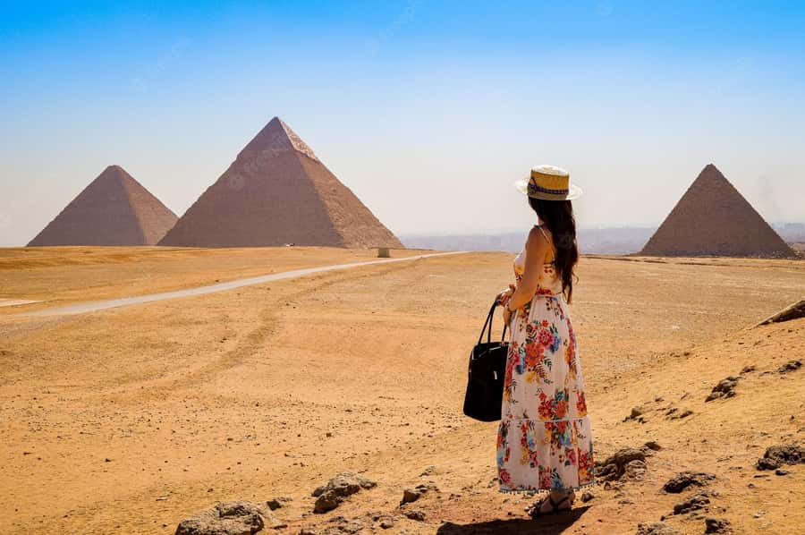Cairo: Giza Pyramids, Memphis, Saqqara Private Tour & Lunch - A private 7-hour route built around Giza, Memphis, and Saqqara