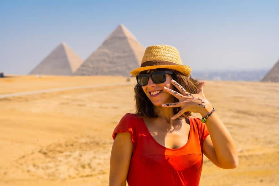 Cairo: Giza Pyramids, Sakkara & Dahshur All-Inclusive Tour - Dahshur Bent Pyramid and Red Pyramid, the First Smooth-Side Attempt