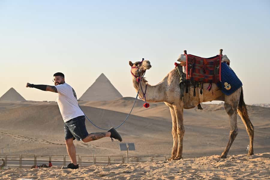 Cairo: Grand Egyptian Museum, Pyramids, Sphinx Tour & Lunch - Lunch in Giza: included, but plan around timing and noise