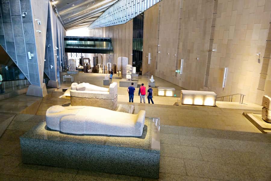 Cairo: Grand Egyptian Museum, Pyramids, Sphinx Tour & Lunch - Transportation and pacing: why the day feels long and still worth it
