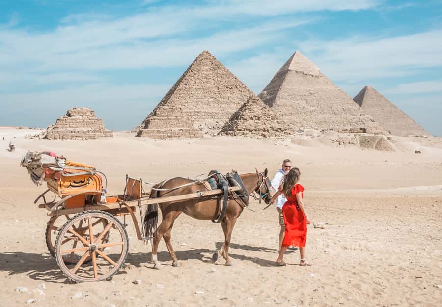 Cairo: Half Day Pyramids Tour by Camel or Horse Carriage - Pickup from Cairo or Giza: Comfort, Timing, and Heat Management