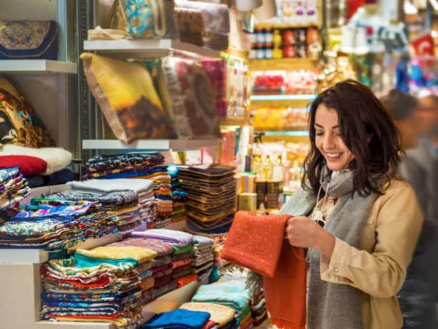 Cairo: Half Day Shopping tour - How to handle the shopping part without losing the day