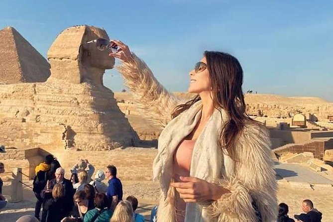 Cairo Highlights in a Full day Tour from Hurghada - Lunch, shopping stops, and the optional upsell reality