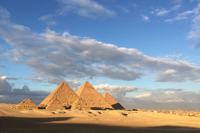 Cairo |Layover| Trip pick up from Cairo airport to visit Giza Pyramids & Sphinx - Who this tour fits best, and who might want a different plan