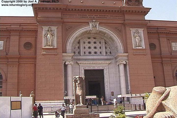 Cairo Luxury Tours to Egyptian Museum,Coptic Cairo & Bazaar - Price and value: what $8 per person really buys you