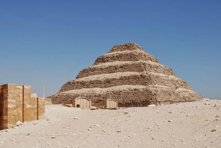 Cairo: Memphis, Sakkara and Dahshur Pyramids Day Tour - Your Guide, Plus the Professional Photo Angle