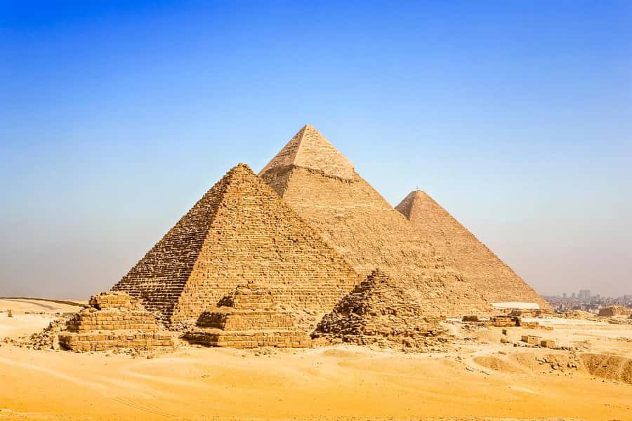 Cairo: Private Half-Day Pyramids Tour with Photographer - How the photographer improves your day, not just your photos