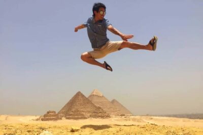Private Pyramids, Museum & Bazaar Tour with Lunch