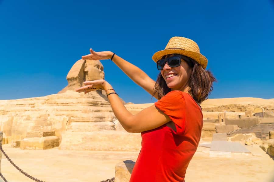 Cairo: Private Tour to Giza Pyramids with Camel Ride & Lunch - Seeing the Giza Pyramids up close with an Egyptologist, not a script