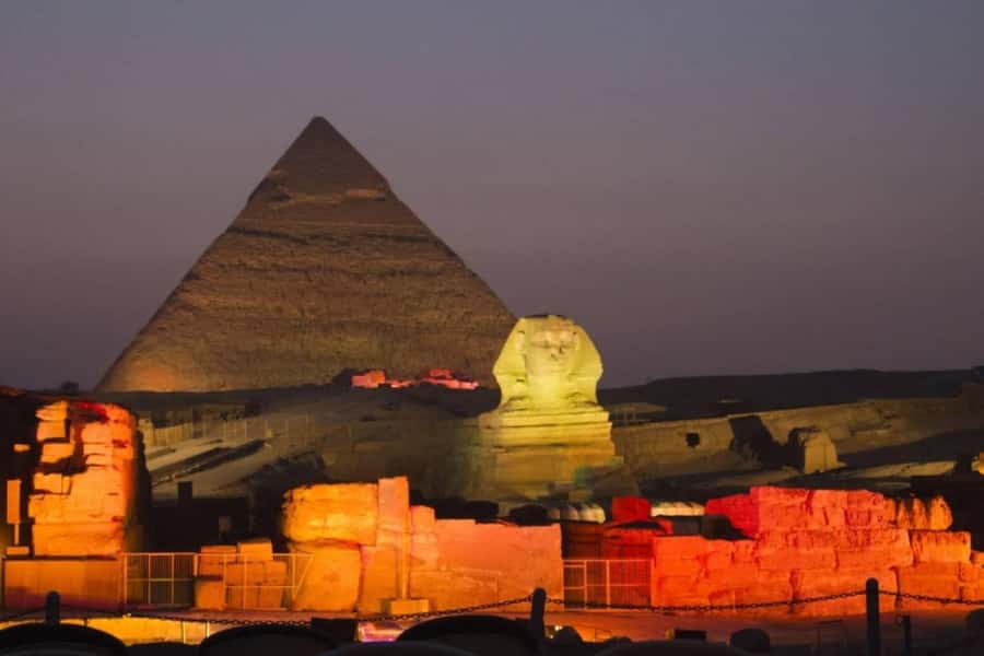 Cairo: Pyramids of Giza Sound & Light Show with City Tour - Sound and light at Giza: the best way to enjoy it (and what can go wrong)