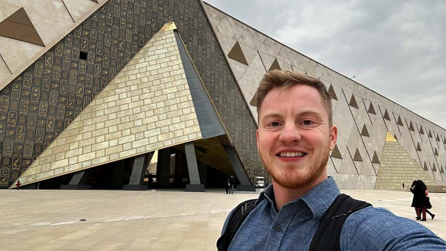 Cairo: Pyramids, Sphinx & Grand Egyptian Museum Private Tour - The Grand Egyptian Museum: how the highlights actually help