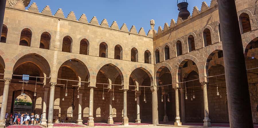 Cairo: Salah El Din Citadel and Old Cairo Bazar Guided Tour - How the Salah El Din Citadel shapes your Cairo day